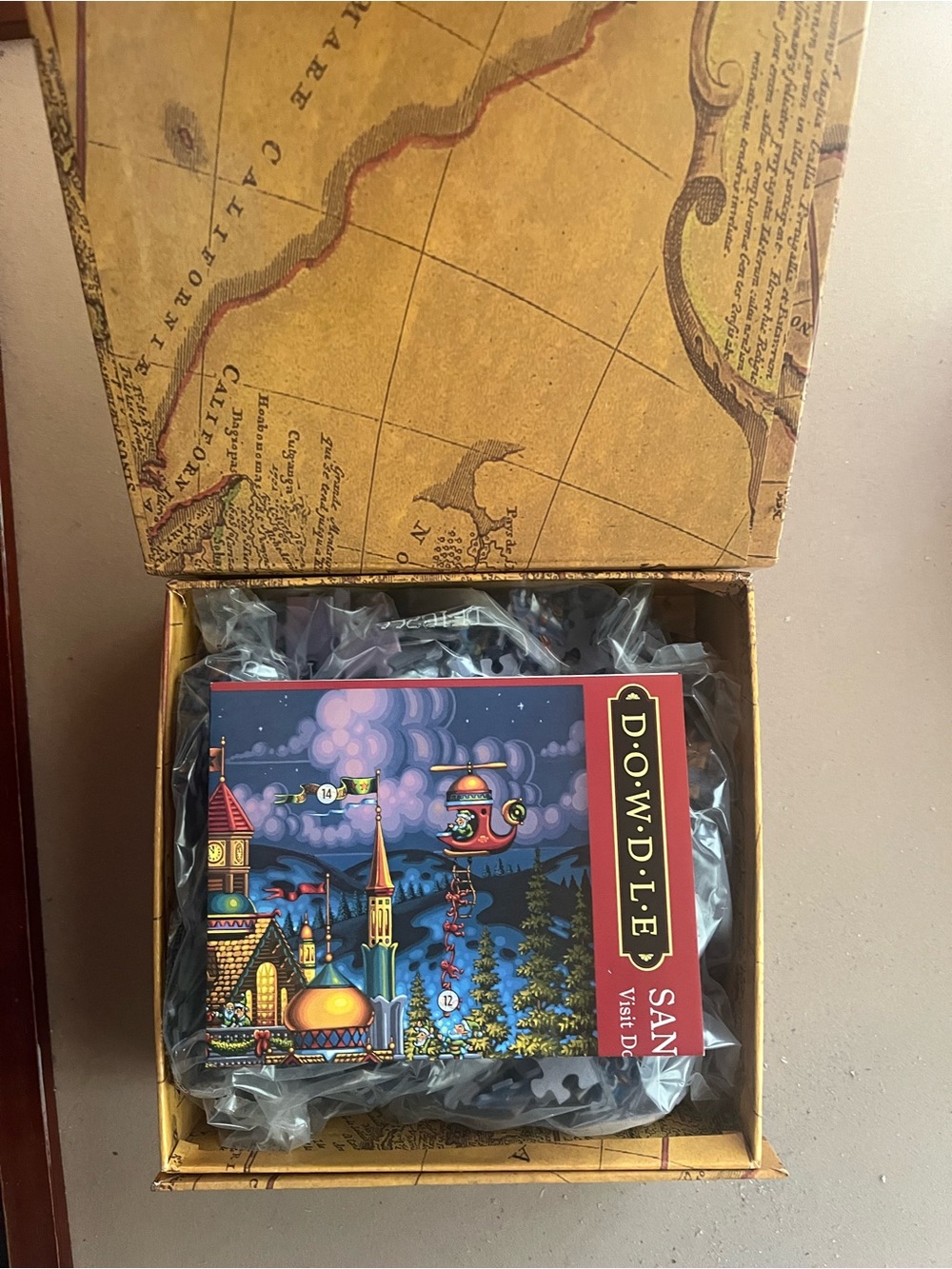 NIB- DOWDLE branded Santa’s workshop puzzle - Picture 3 of 3